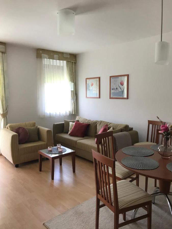 Lili Apartman Birdland Buekfuerdo Екстериор снимка