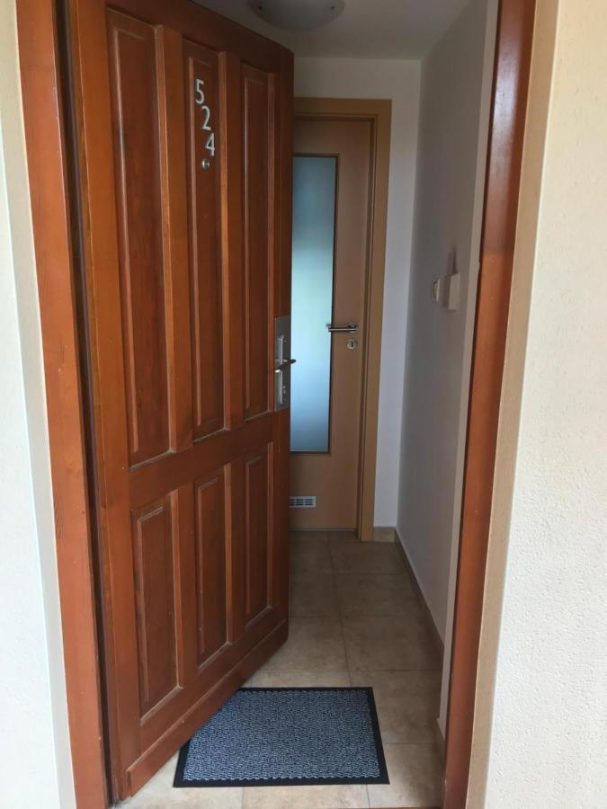 Lili Apartman Birdland Buekfuerdo Екстериор снимка