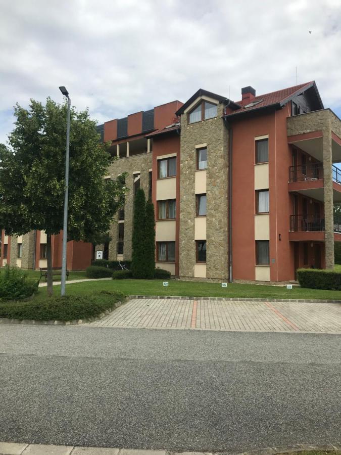 Lili Apartman Birdland Buekfuerdo Екстериор снимка